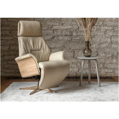 Charm lux recliner